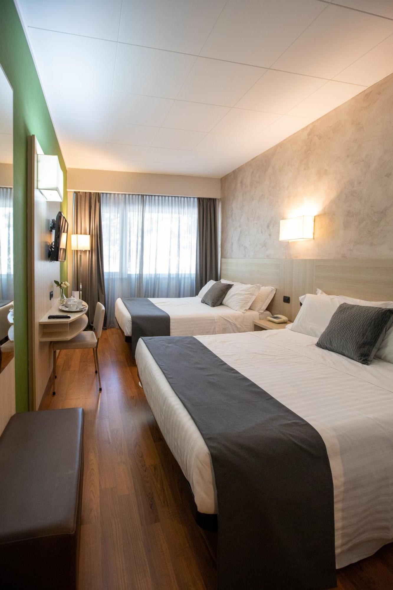 Hotel Palace del Conero Osimo Esterno foto